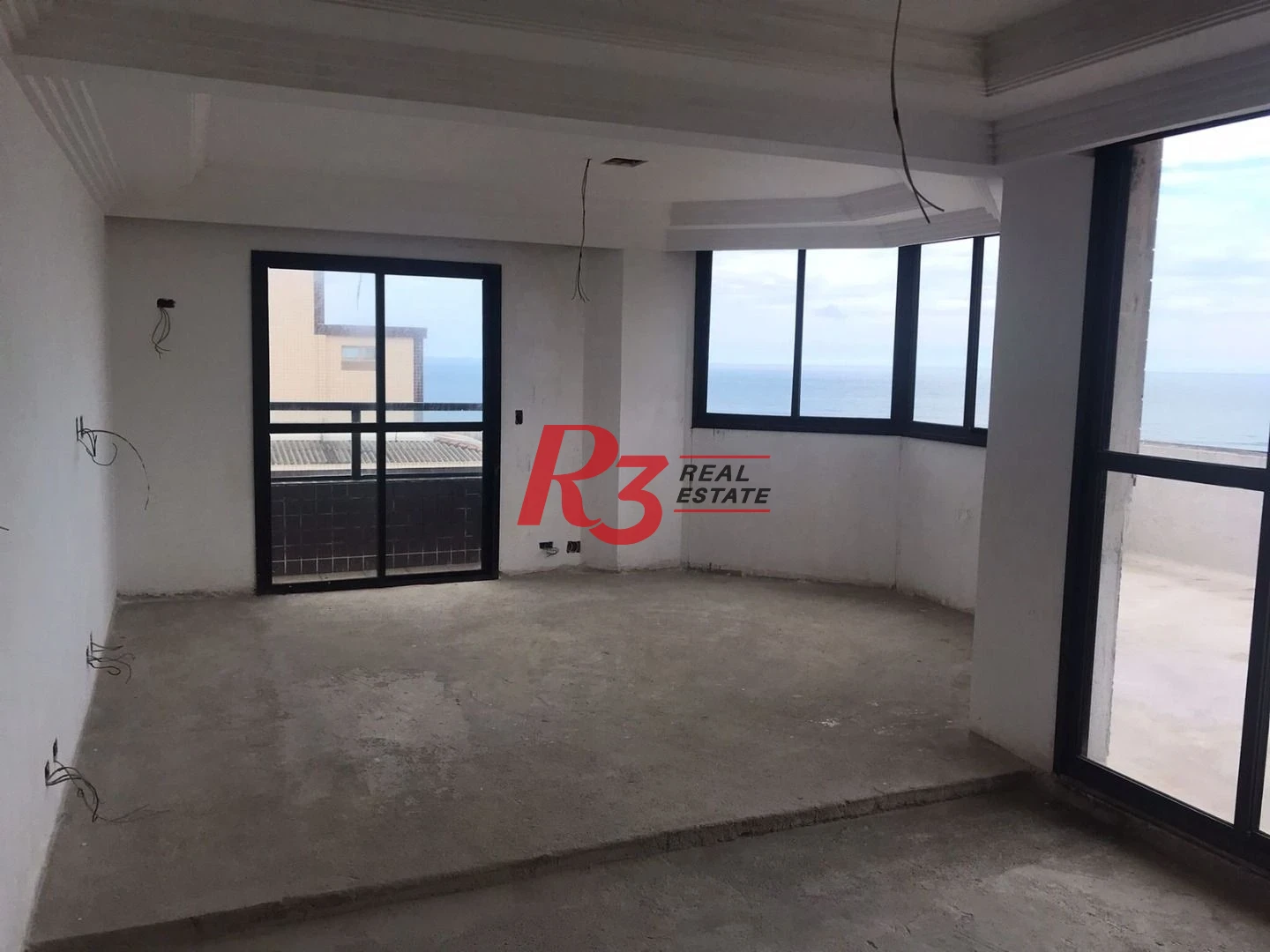 Cobertura com 4 dormitórios à venda, 230 m² - Vila Assunção - Praia Grande/SP