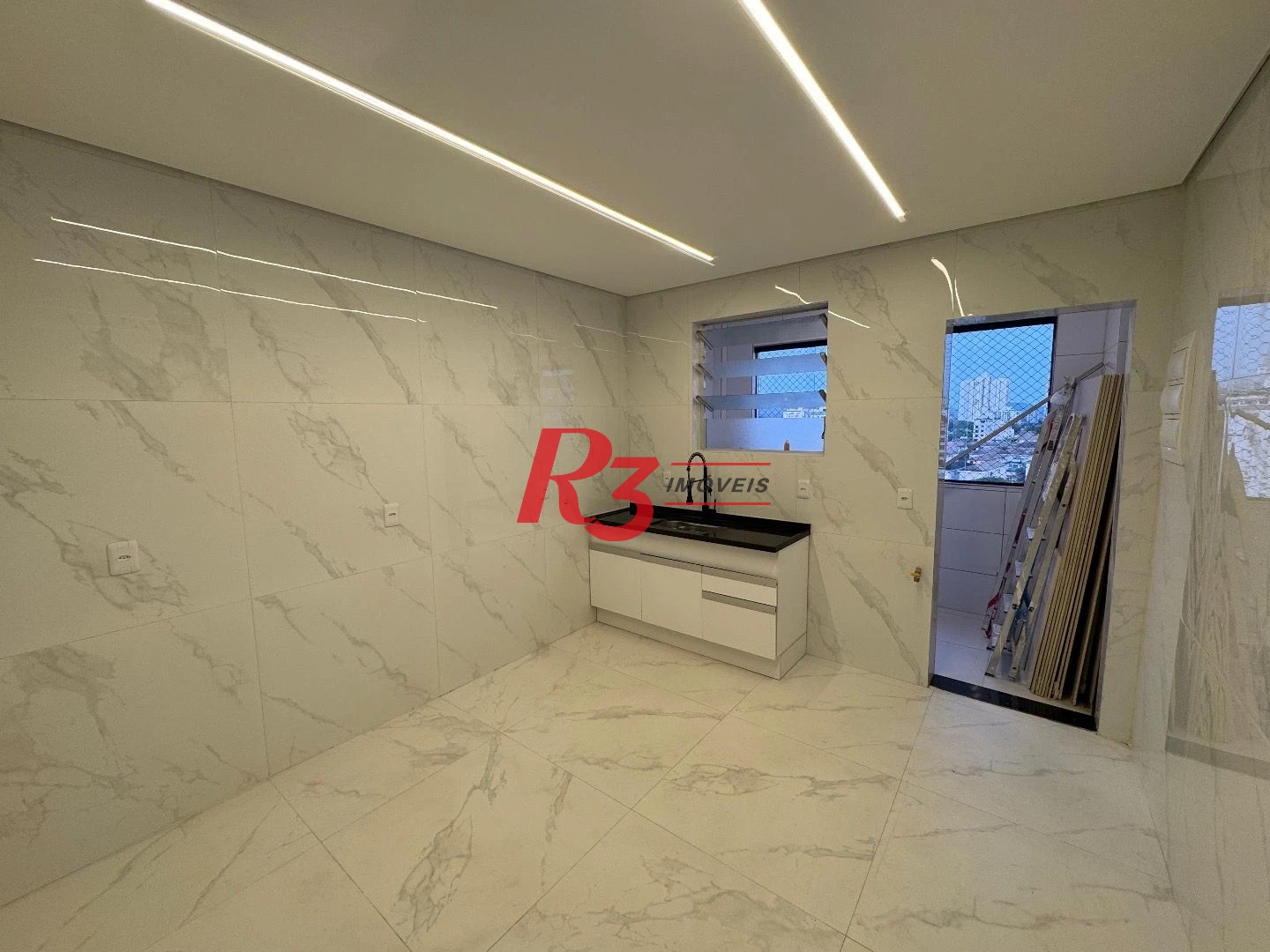 Apartamento com 2 dormitórios, 73 m² - venda por R$ 730.000,00 ou aluguel por R$ 4.200,00/mês - Aparecida - Santos/SP