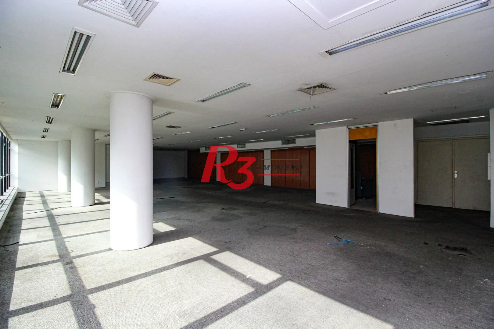 Sala para alugar, 300 m² por R$ 10.000,00/mês - Centro - Santos/SP