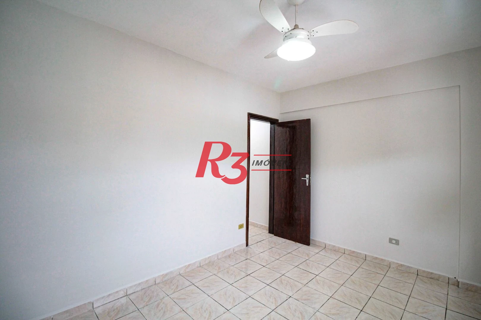 Apartamento com 1 dormitório à venda, 61 m² por R$ 269.000,00 - José Menino - Santos/SP