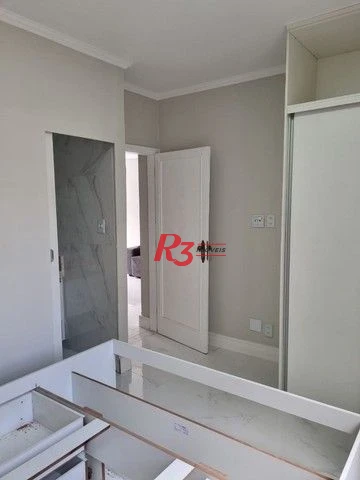 Apartamento 2 dormitórios, 2 suítes no bairro Boqueirão, Santos-SP.