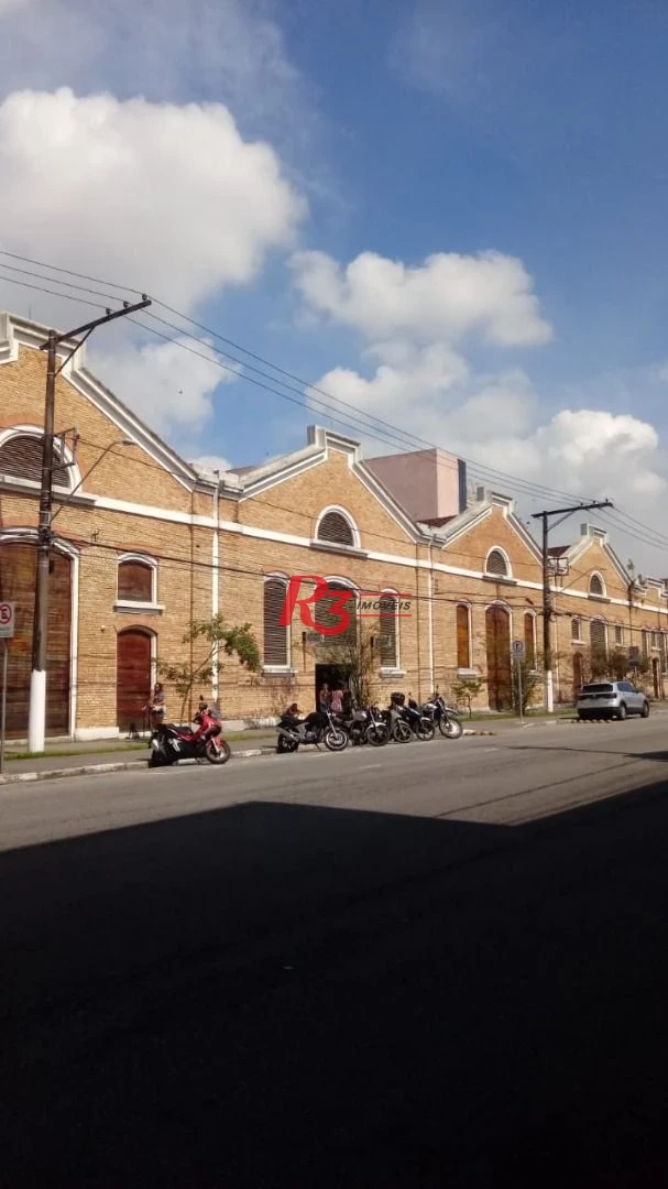 Excelente terreno de 1650m2 em frente o poupa tempo em Santos