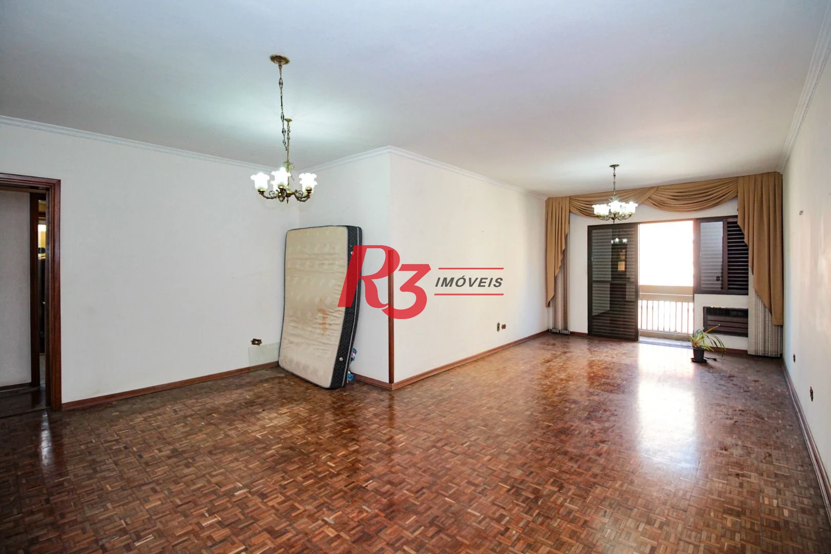 Apartamento com 3 dormitórios à venda, 133 m² por R$ 1.350.000,00 - Gonzaga - Santos/SP