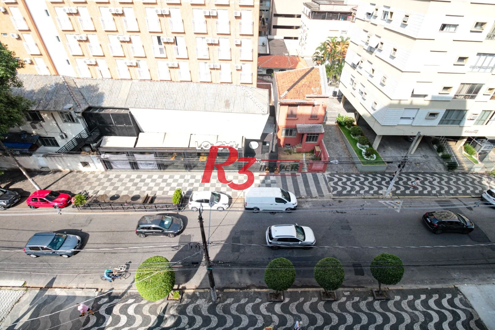 Apartamento com 3 dormitórios à venda, 133 m² por R$ 1.350.000,00 - Gonzaga - Santos/SP