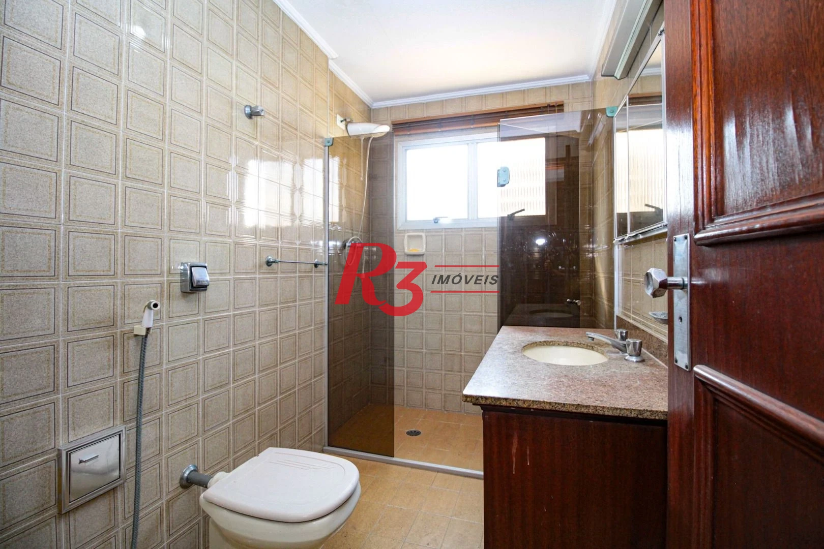 Apartamento com 3 dormitórios à venda, 133 m² por R$ 1.350.000,00 - Gonzaga - Santos/SP