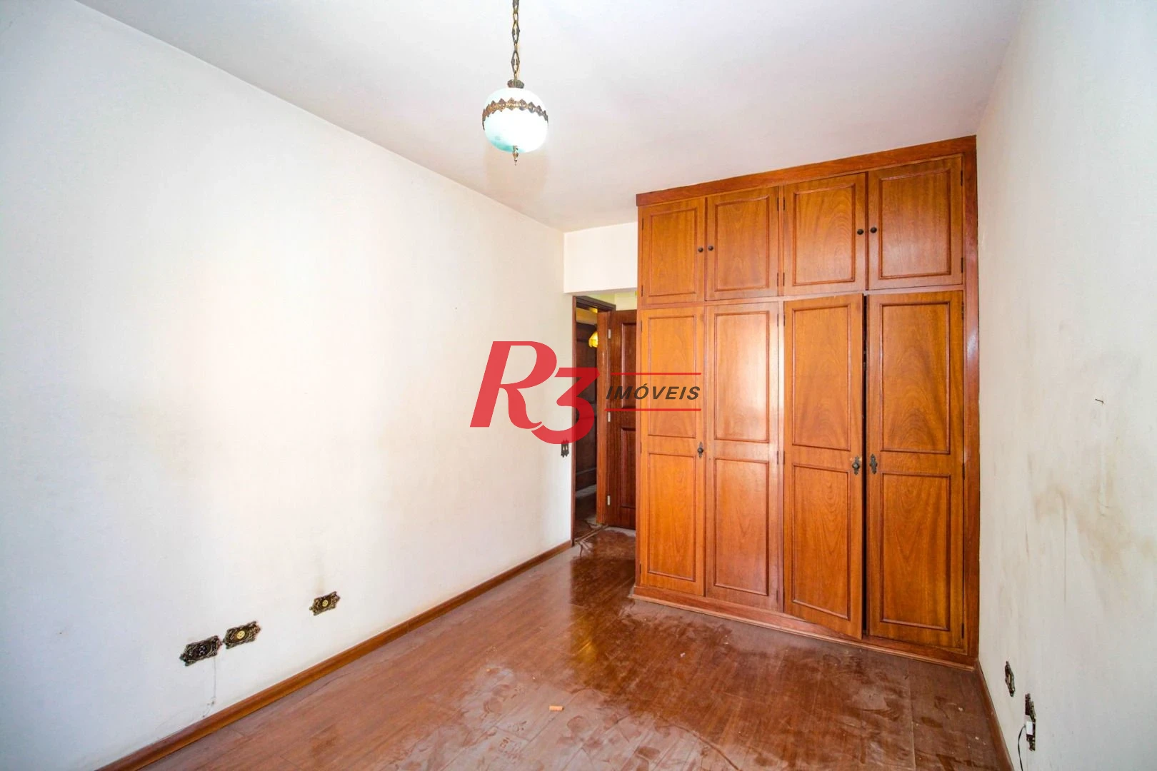 Apartamento com 3 dormitórios à venda, 133 m² por R$ 1.350.000,00 - Gonzaga - Santos/SP