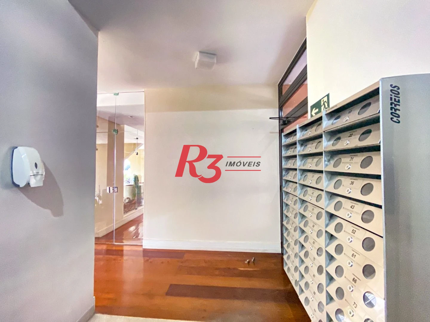 Apartamento com 3 dormitórios à venda, 133 m² por R$ 1.350.000,00 - Gonzaga - Santos/SP