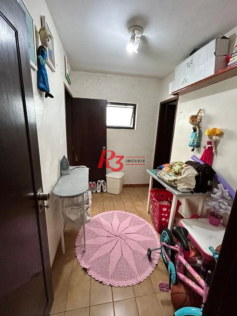 Apartamento com 3 dormitórios à venda, 128 m² por R$ 905.000,00 - Gonzaga - Santos/SP