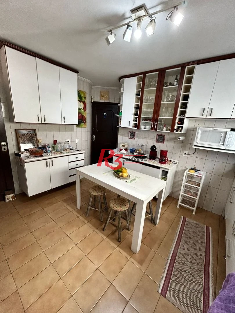 Apartamento com 3 dormitórios à venda, 128 m² por R$ 905.000,00 - Gonzaga - Santos/SP