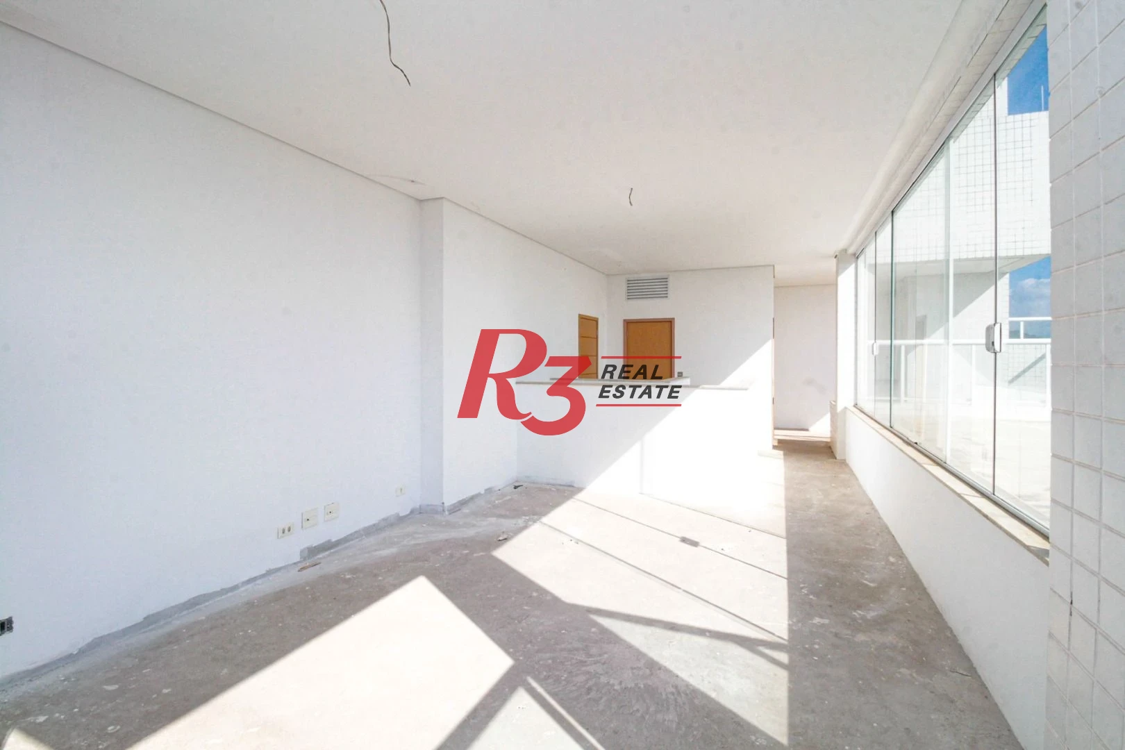 Cobertura à venda, 343 m² por R$ 4.442.000,00 - Gonzaga - Santos/SP