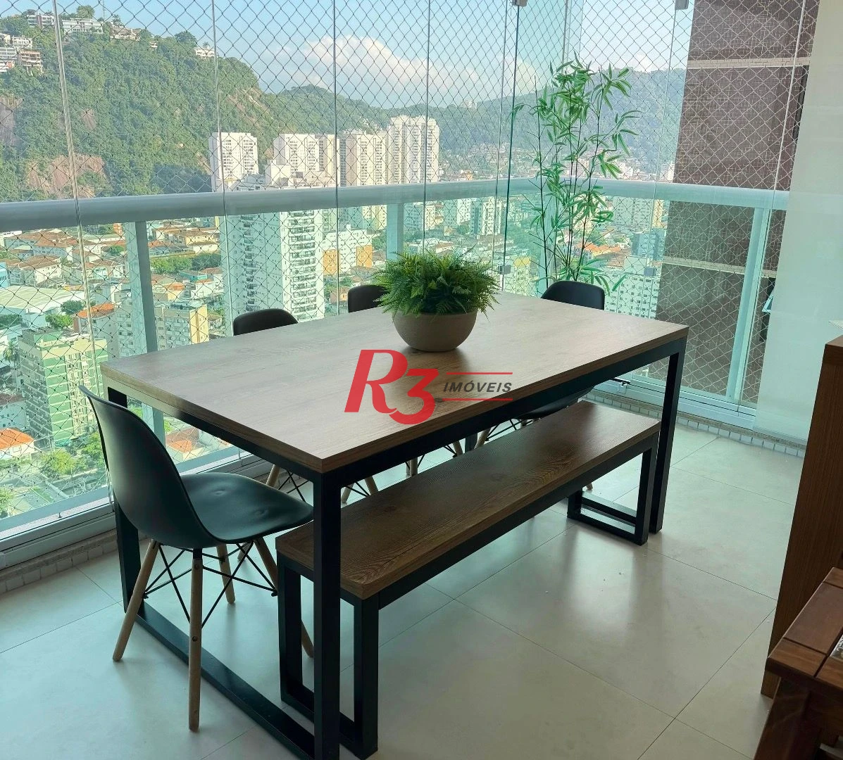 Apartamento com 3 dormitórios à venda, 100 m² por R$ 1.930.000,00 - Pompéia - Santos/SP