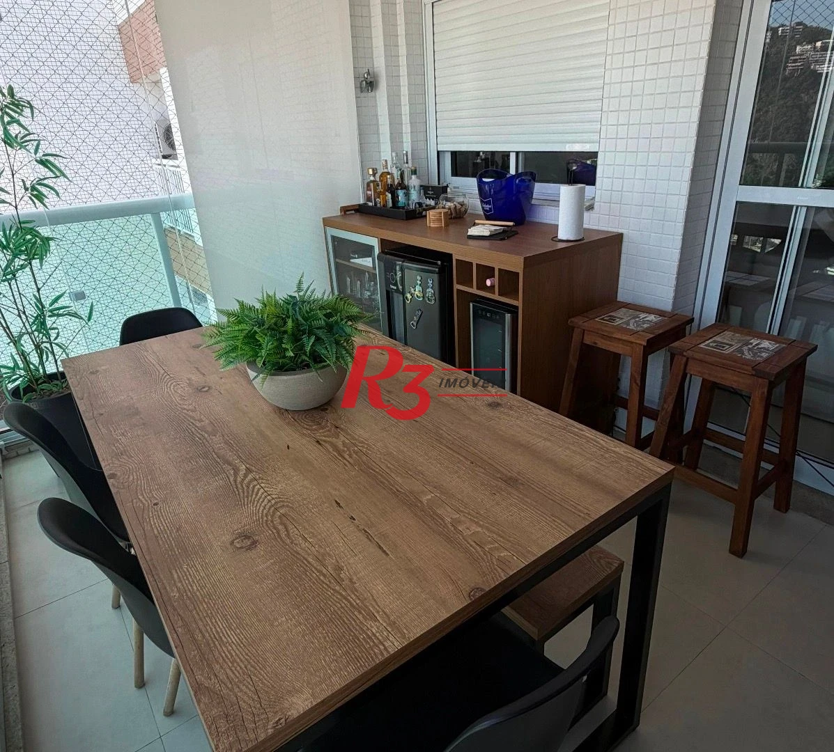 Apartamento com 3 dormitórios à venda, 100 m² por R$ 1.930.000,00 - Pompéia - Santos/SP