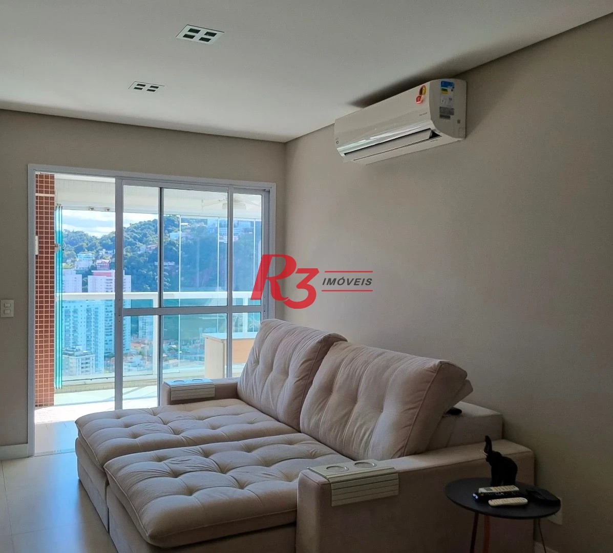 Apartamento com 3 dormitórios à venda, 100 m² por R$ 1.930.000,00 - Pompéia - Santos/SP