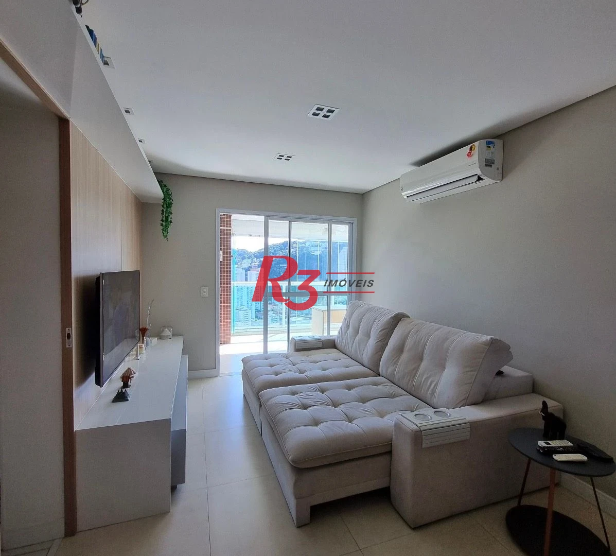 Apartamento com 3 dormitórios à venda, 100 m² por R$ 1.930.000,00 - Pompéia - Santos/SP