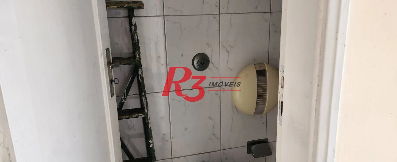 Sobrado com 3 dormitórios para alugar, 150 m² por R$ 7.500,01/mês - Vila Matias - Santos/SP