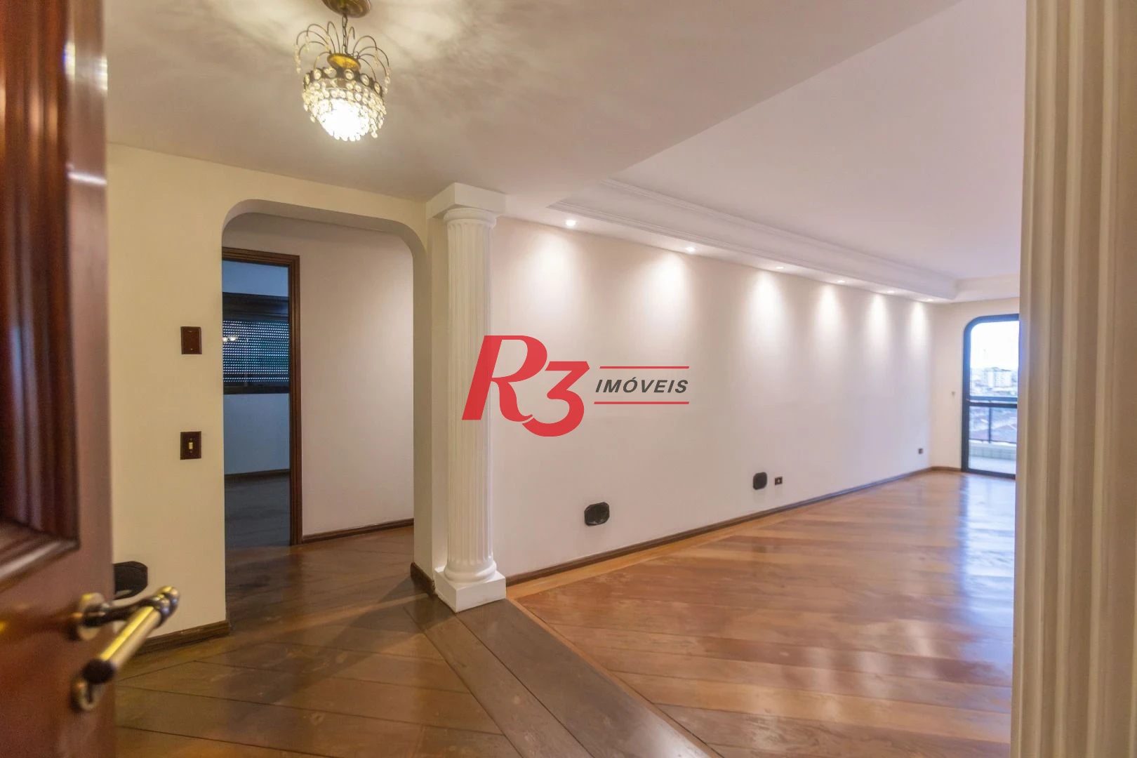 Apartamento com 3 dormitórios à venda, 173 m² por R$ 1.800.000,00 - Boqueirão - Santos/SP