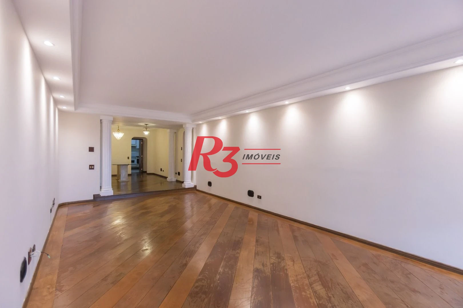 Apartamento com 3 dormitórios à venda, 173 m² por R$ 1.800.000,00 - Boqueirão - Santos/SP
