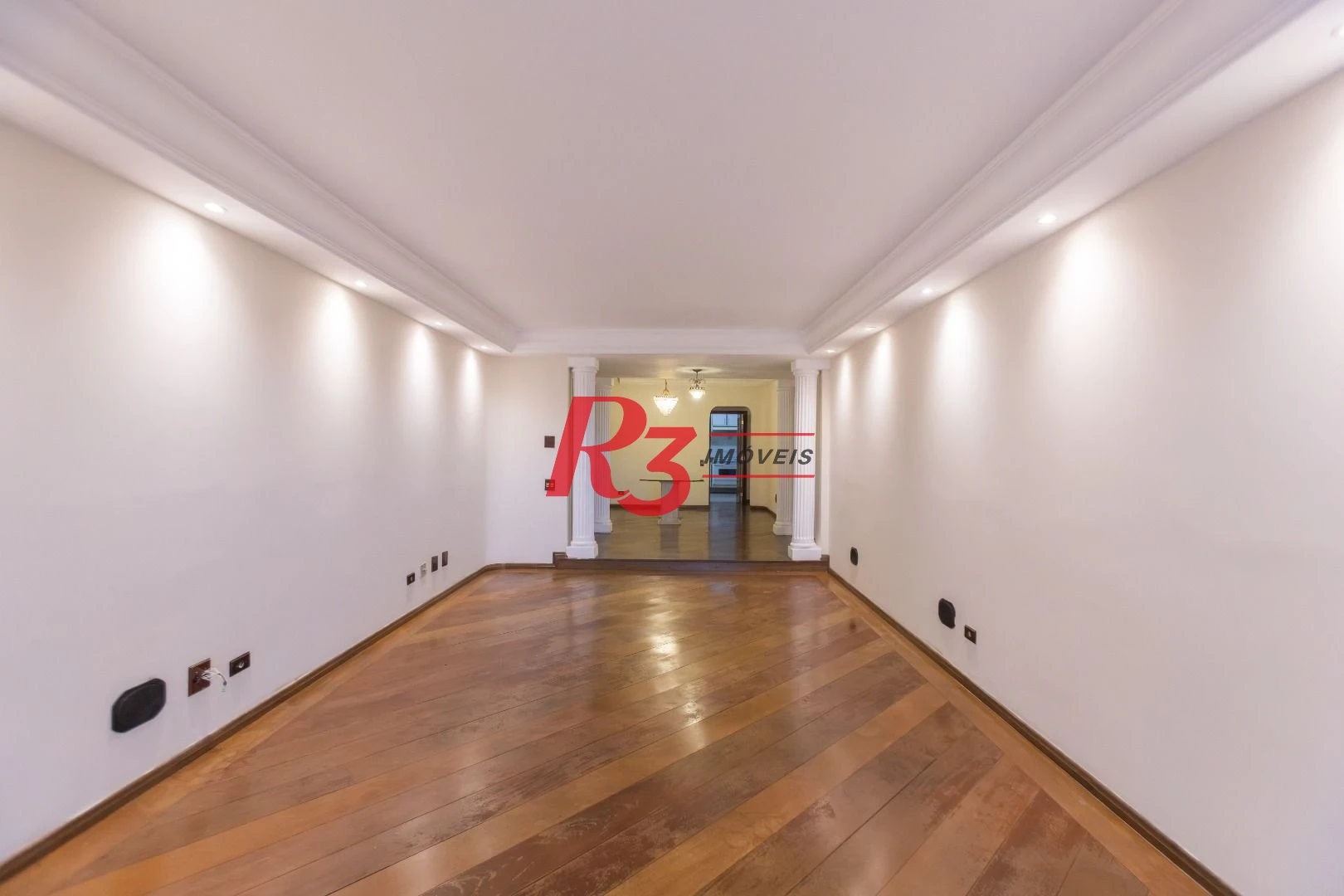 Apartamento com 3 dormitórios à venda, 173 m² por R$ 1.800.000,00 - Boqueirão - Santos/SP