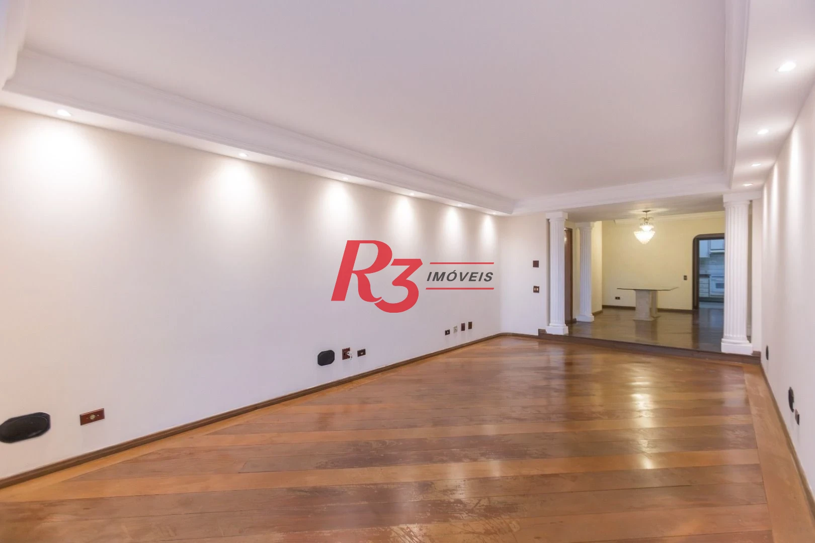 Apartamento com 3 dormitórios à venda, 173 m² por R$ 1.800.000,00 - Boqueirão - Santos/SP