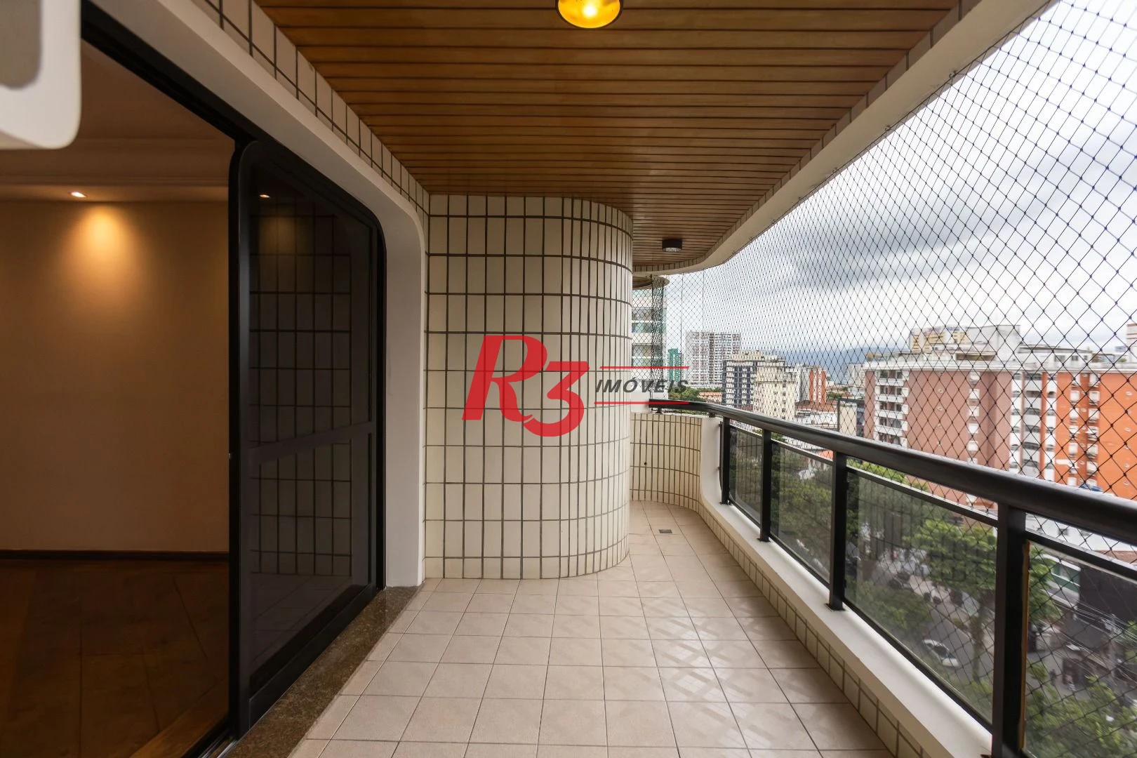 Apartamento com 3 dormitórios à venda, 173 m² por R$ 1.800.000,00 - Boqueirão - Santos/SP