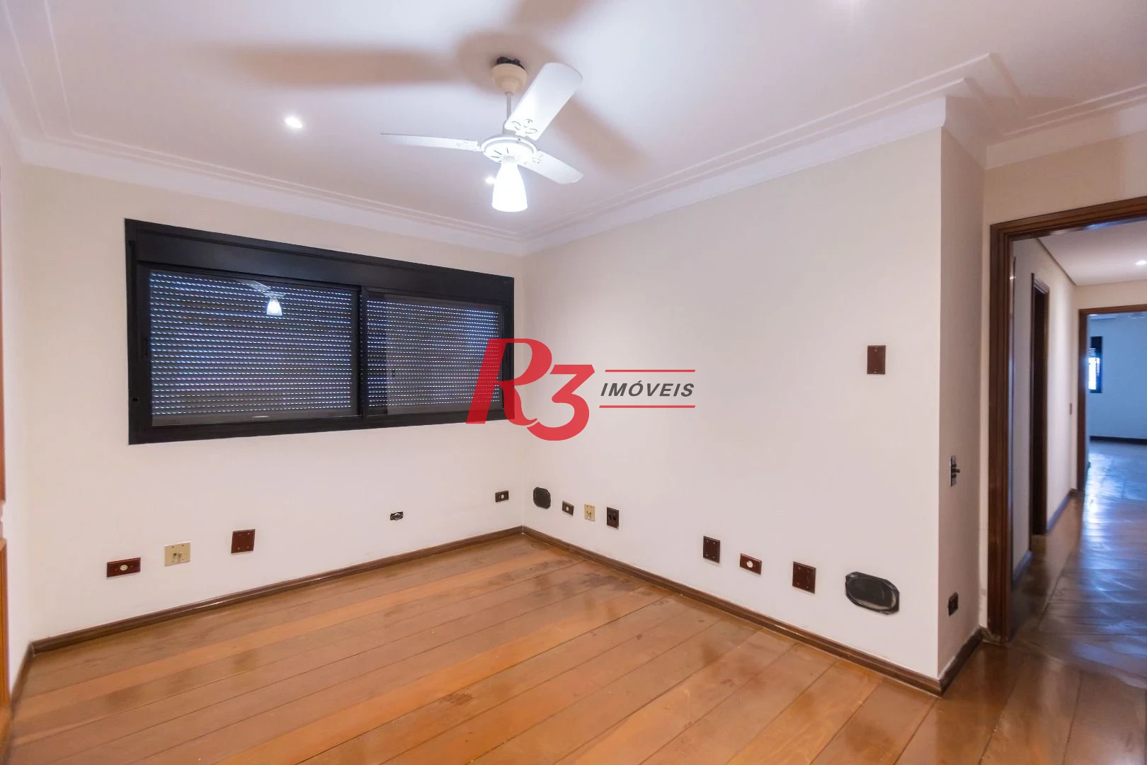 Apartamento com 3 dormitórios à venda, 173 m² por R$ 1.800.000,00 - Boqueirão - Santos/SP