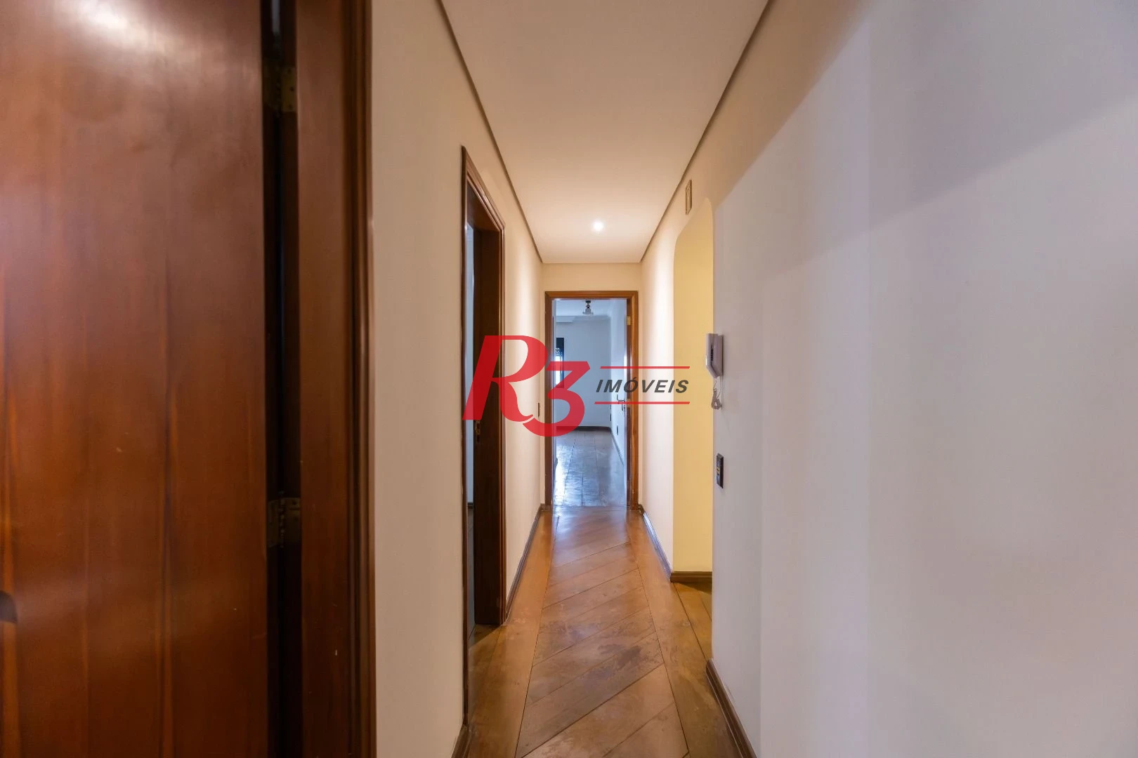 Apartamento com 3 dormitórios à venda, 173 m² por R$ 1.800.000,00 - Boqueirão - Santos/SP