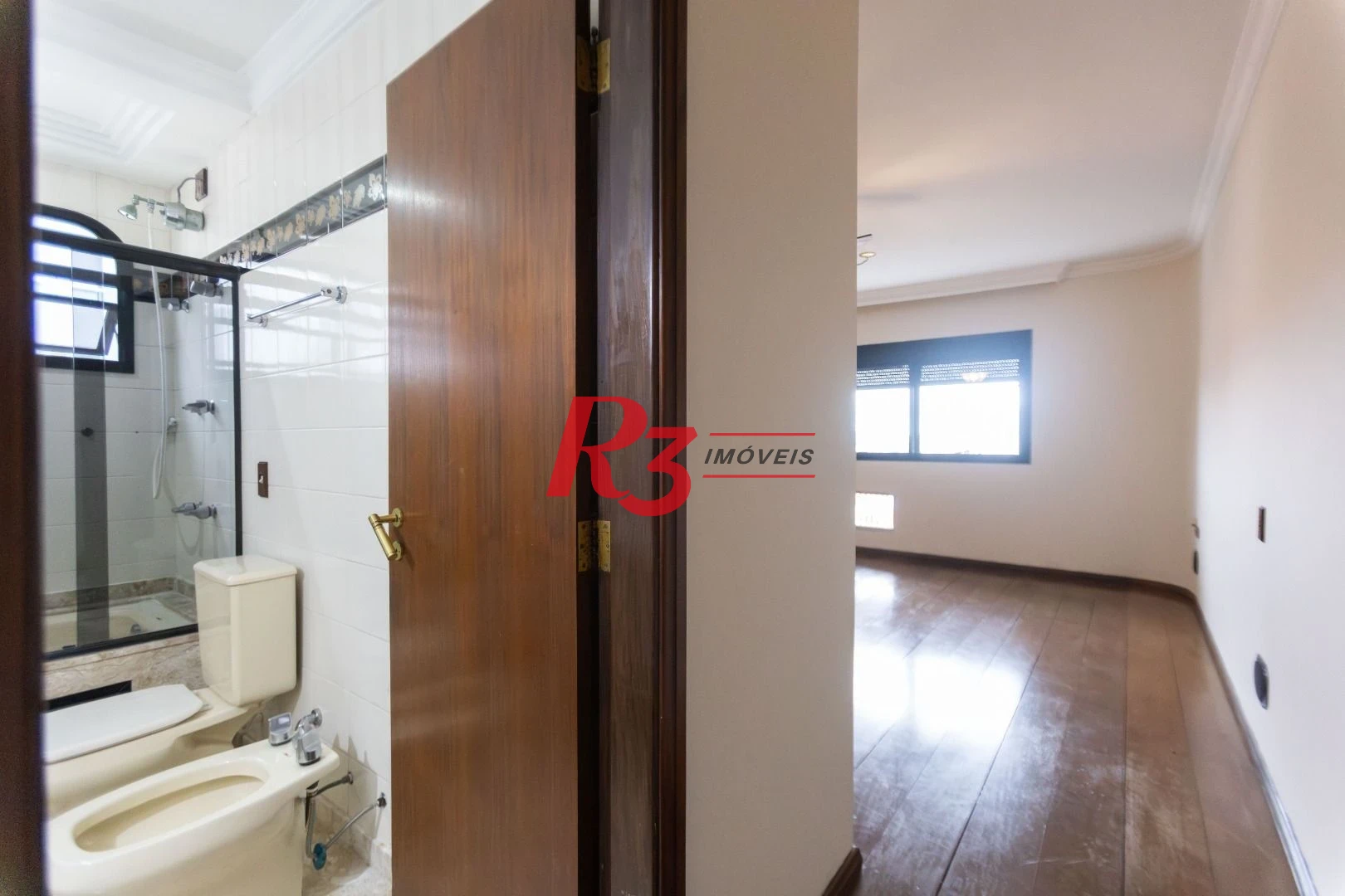 Apartamento com 3 dormitórios à venda, 173 m² por R$ 1.800.000,00 - Boqueirão - Santos/SP