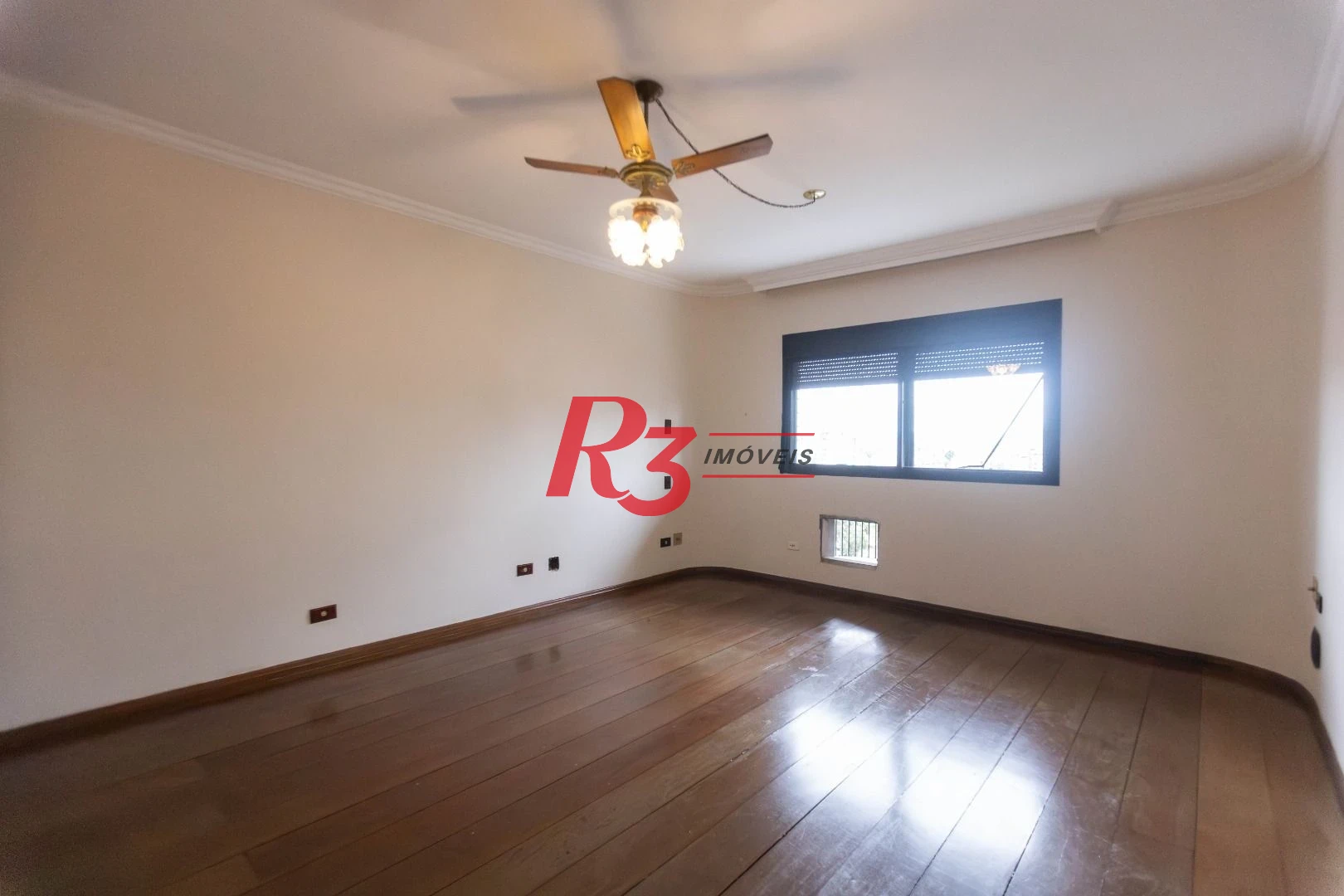 Apartamento com 3 dormitórios à venda, 173 m² por R$ 1.800.000,00 - Boqueirão - Santos/SP