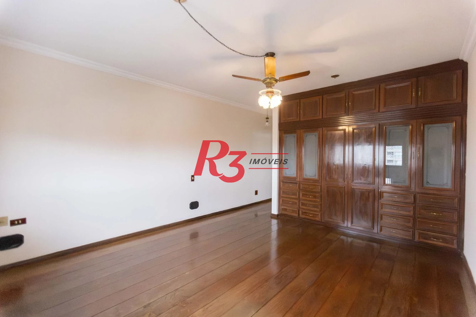 Apartamento com 3 dormitórios à venda, 173 m² por R$ 1.800.000,00 - Boqueirão - Santos/SP