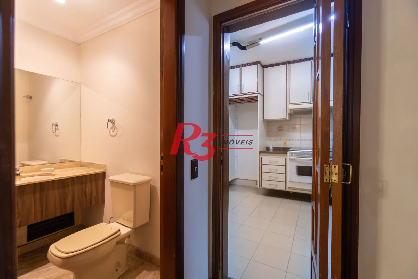 Apartamento com 3 dormitórios à venda, 173 m² por R$ 1.800.000,00 - Boqueirão - Santos/SP