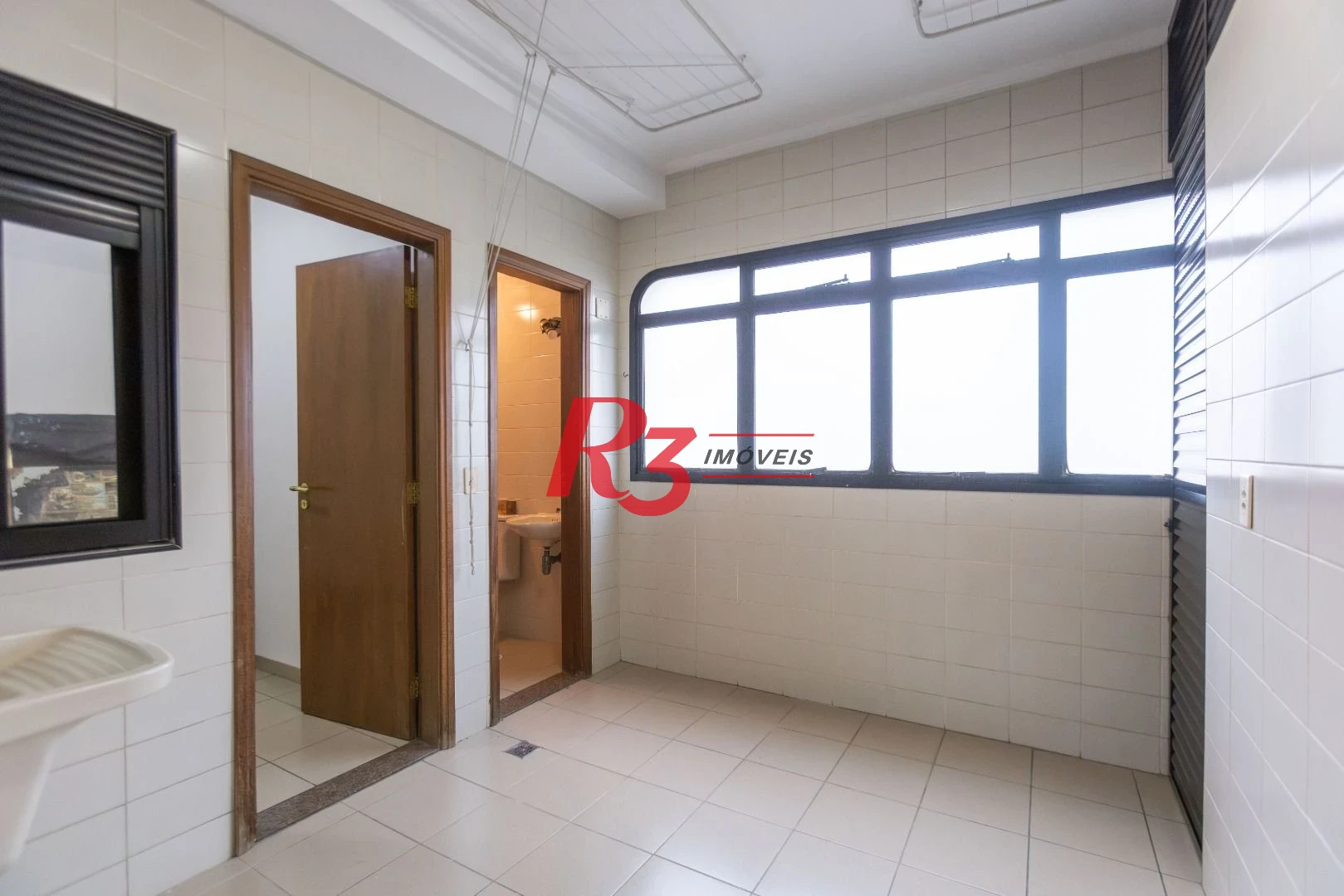 Apartamento com 3 dormitórios à venda, 173 m² por R$ 1.800.000,00 - Boqueirão - Santos/SP