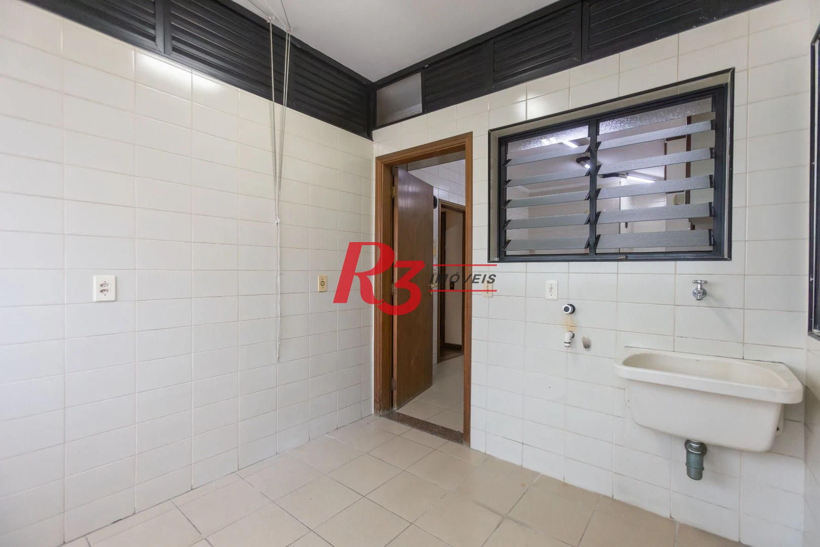 Apartamento com 3 dormitórios à venda, 173 m² por R$ 1.800.000,00 - Boqueirão - Santos/SP