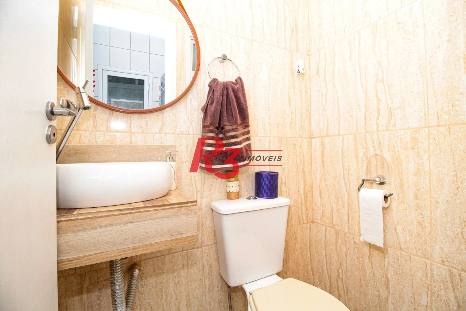 Sobrado com 3 dormitórios à venda, 89 m² por R$ 790.000,00 - Campo Grande - Santos/SP