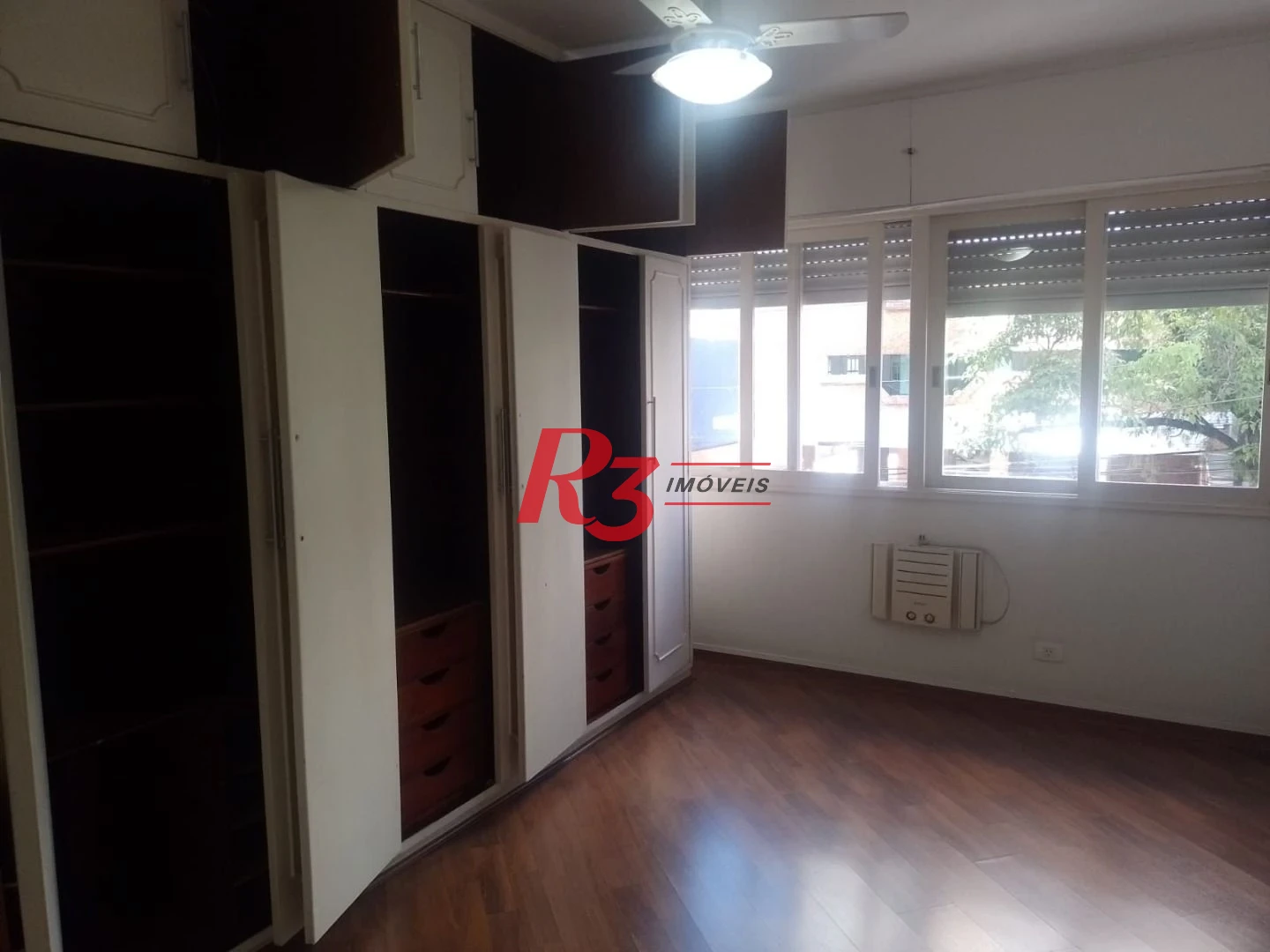 Apartamento à venda, 201 m² por R$ 950.000,00 - Gonzaga - Santos/SP