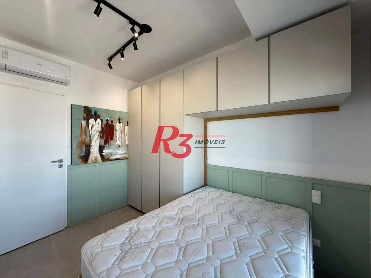 Apartamento com 1 dormitório para alugar, 54 m² - Boqueirão - Santos/SP
