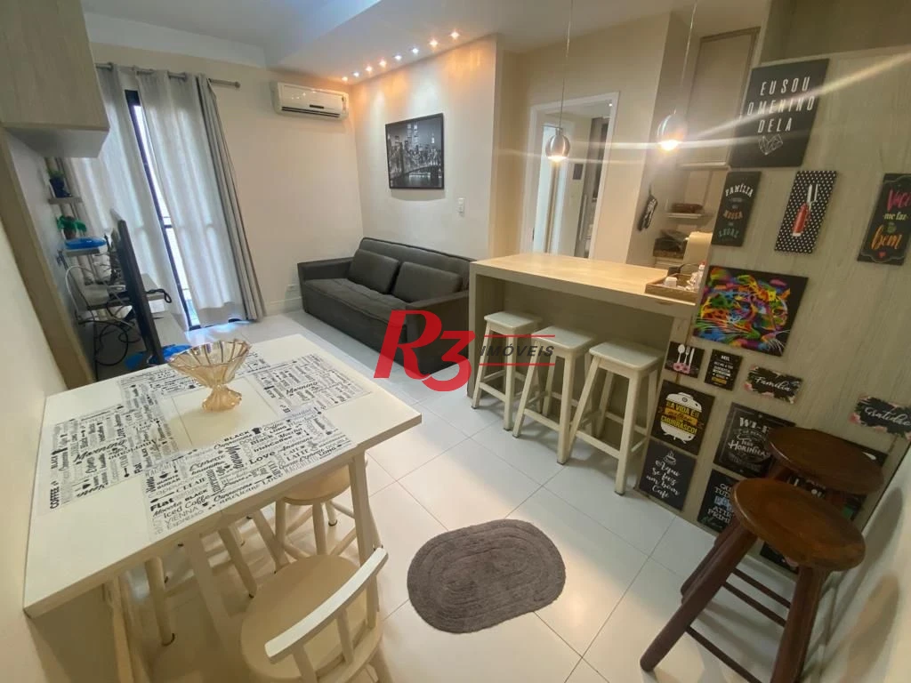 Flat com 1 dormitório à venda, 45 m² por R$ 320.000,00 - Gonzaga - Santos/SP