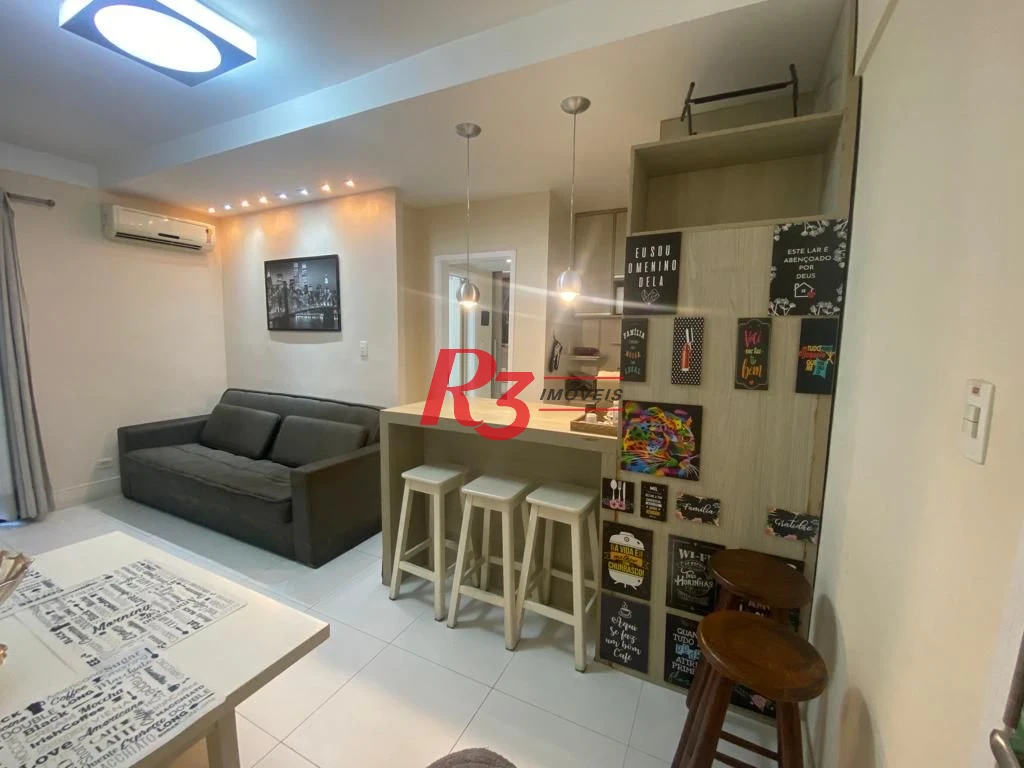 Flat com 1 dormitório à venda, 45 m² por R$ 320.000,00 - Gonzaga - Santos/SP
