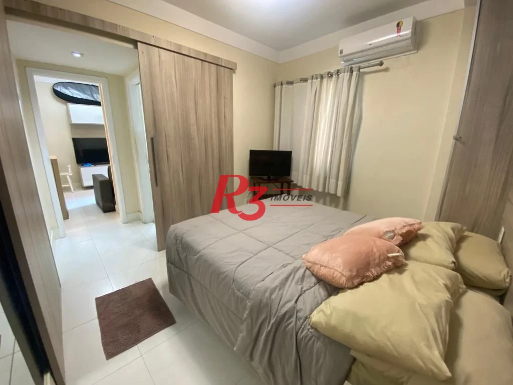 Flat com 1 dormitório à venda, 45 m² por R$ 320.000,00 - Gonzaga - Santos/SP