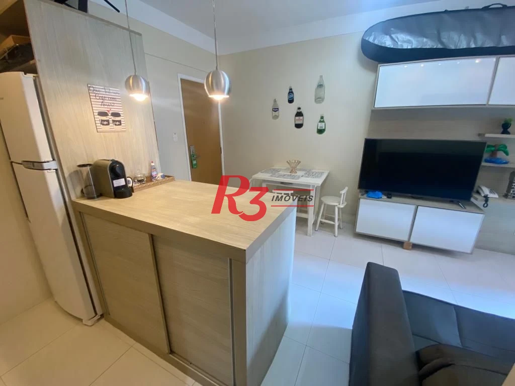 Flat com 1 dormitório à venda, 45 m² por R$ 320.000,00 - Gonzaga - Santos/SP
