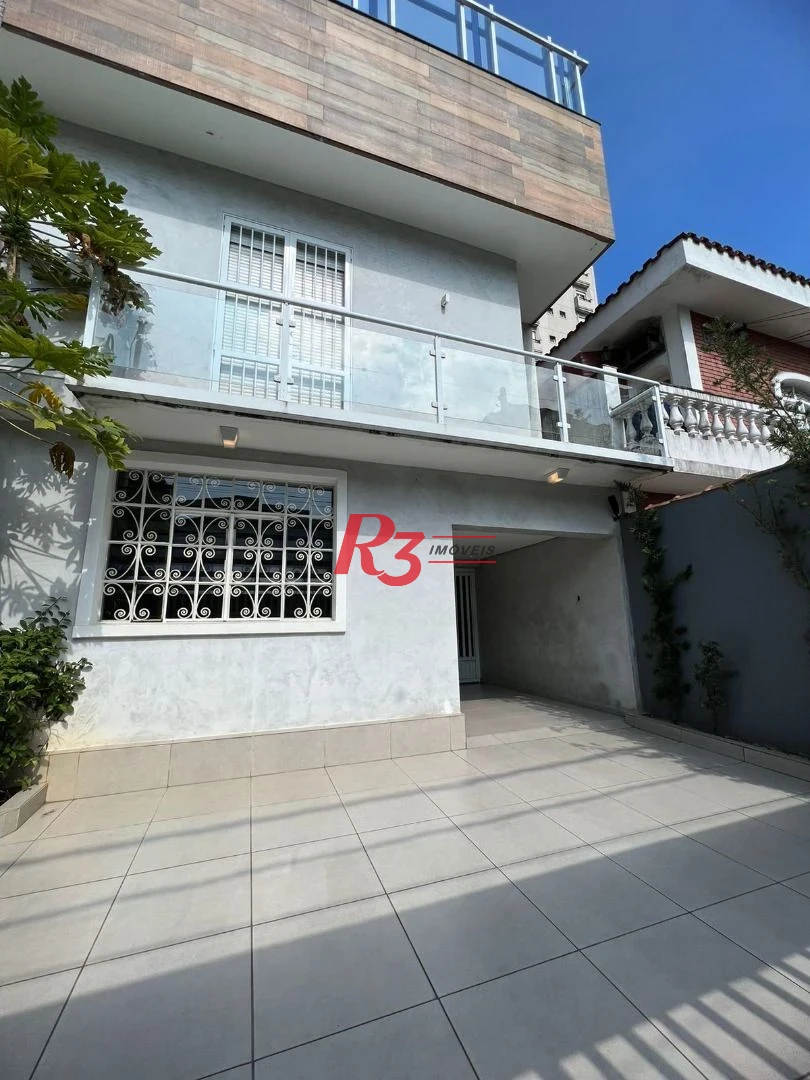 Sobrado com 4 suítes à venda, 240 m² por R$ 2.700.000 - Boqueirão - Santos/SP