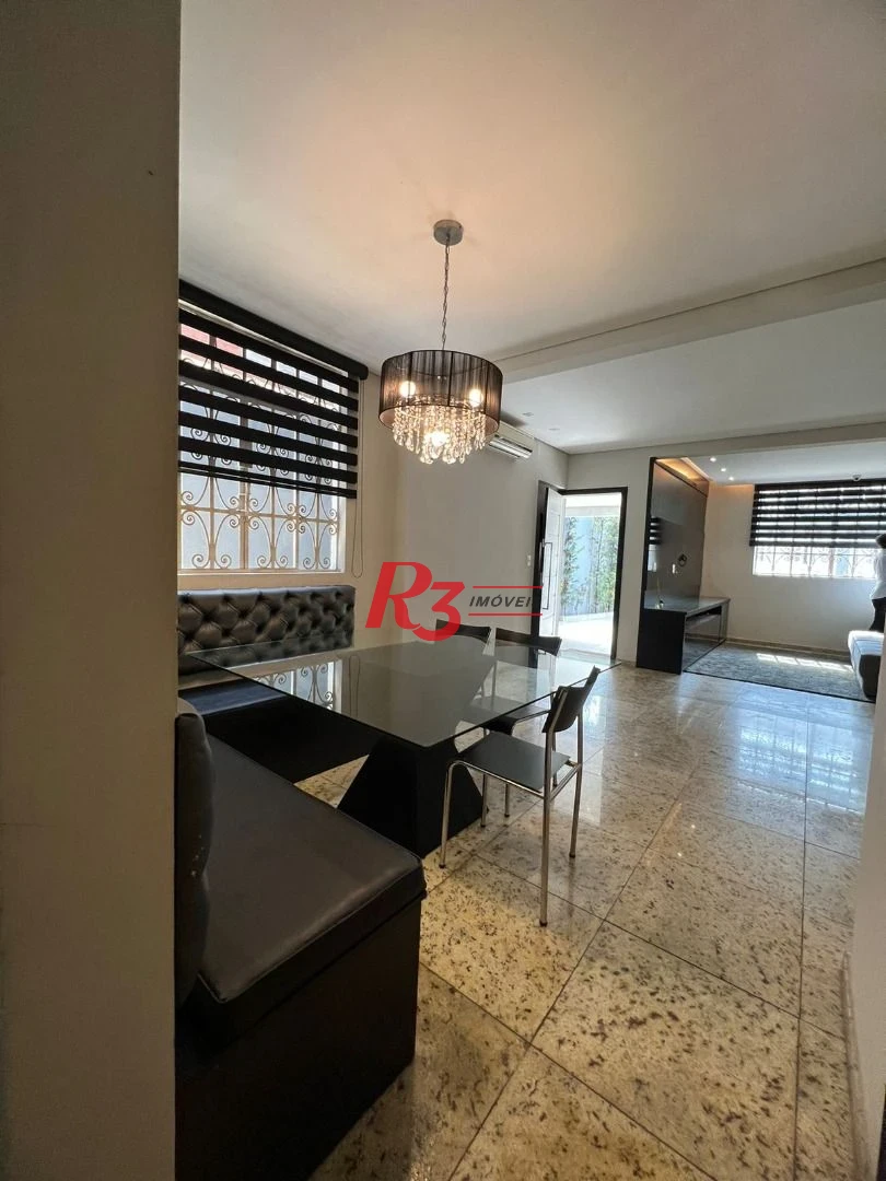 Sobrado com 4 suítes à venda, 240 m² por R$ 2.700.000 - Boqueirão - Santos/SP