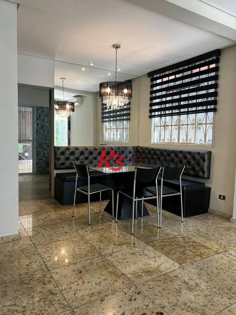 Sobrado com 4 suítes à venda, 240 m² por R$ 2.700.000 - Boqueirão - Santos/SP