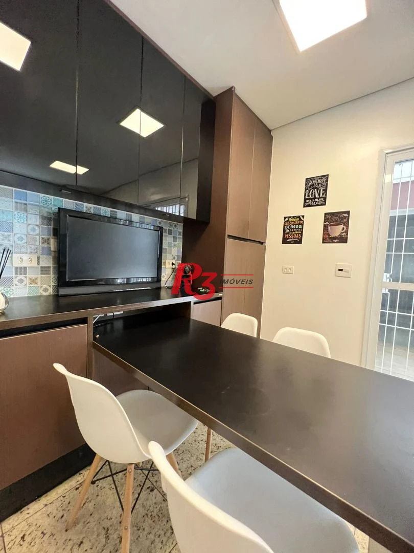 Sobrado com 4 suítes à venda, 240 m² por R$ 2.700.000 - Boqueirão - Santos/SP