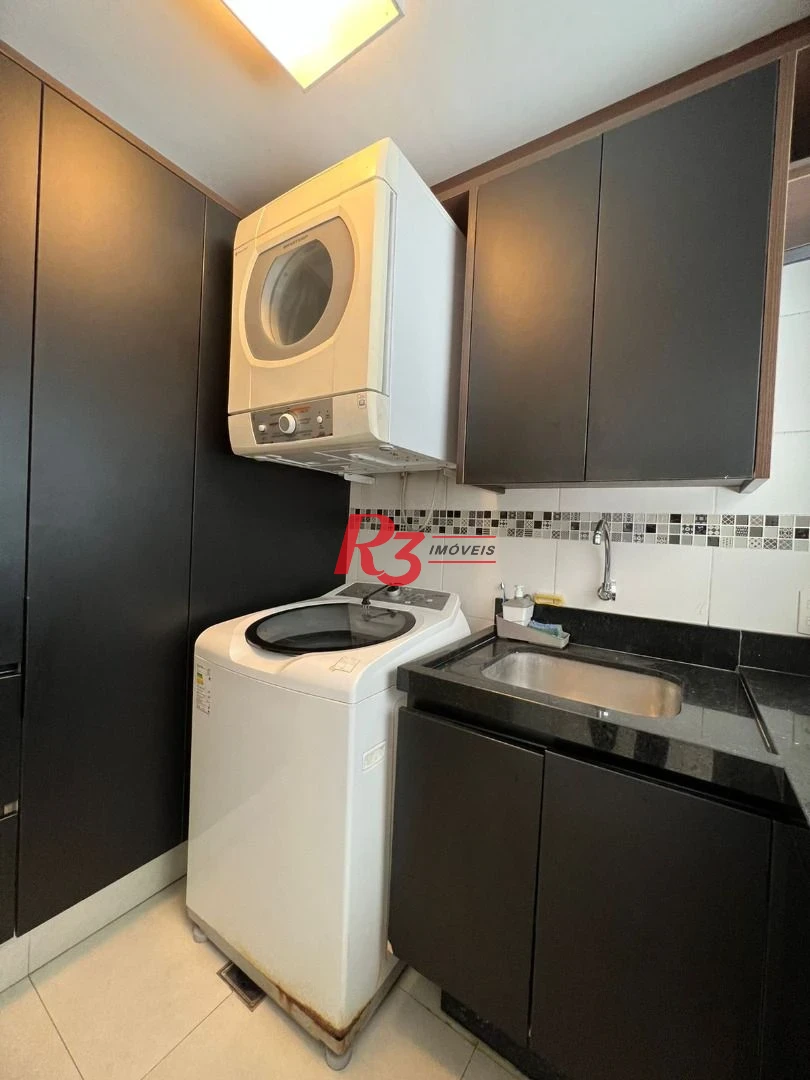 Sobrado com 4 suítes à venda, 240 m² por R$ 2.700.000 - Boqueirão - Santos/SP