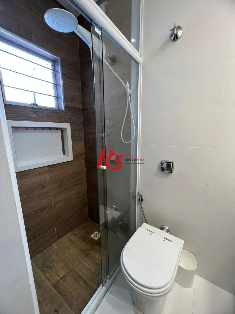 Sobrado com 4 suítes à venda, 240 m² por R$ 2.700.000 - Boqueirão - Santos/SP
