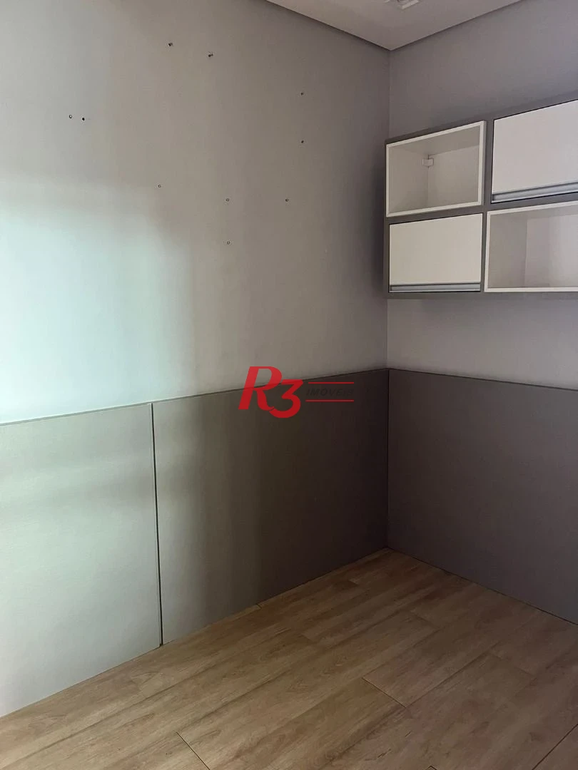 Sobrado com 4 suítes à venda, 240 m² por R$ 2.700.000 - Boqueirão - Santos/SP