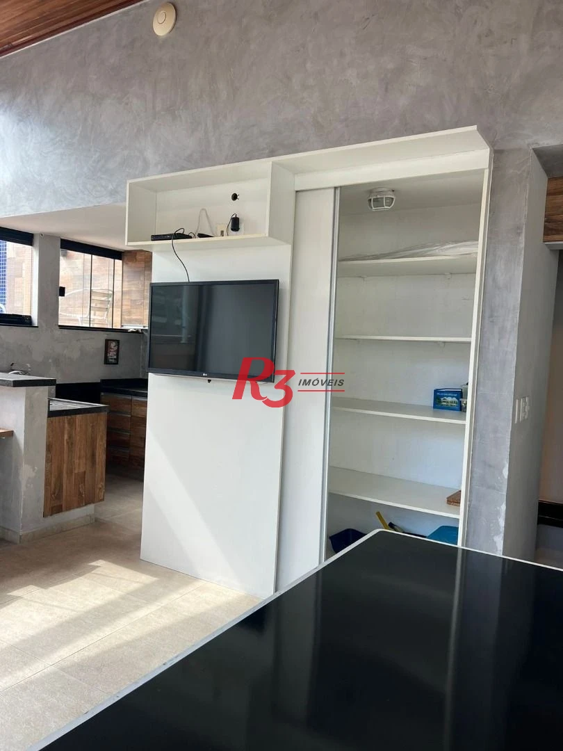 Sobrado com 4 suítes à venda, 240 m² por R$ 2.700.000 - Boqueirão - Santos/SP