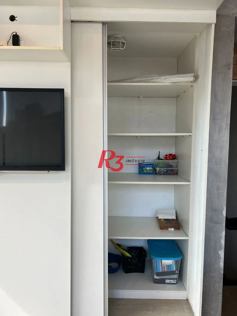 Sobrado com 4 suítes à venda, 240 m² por R$ 2.700.000 - Boqueirão - Santos/SP