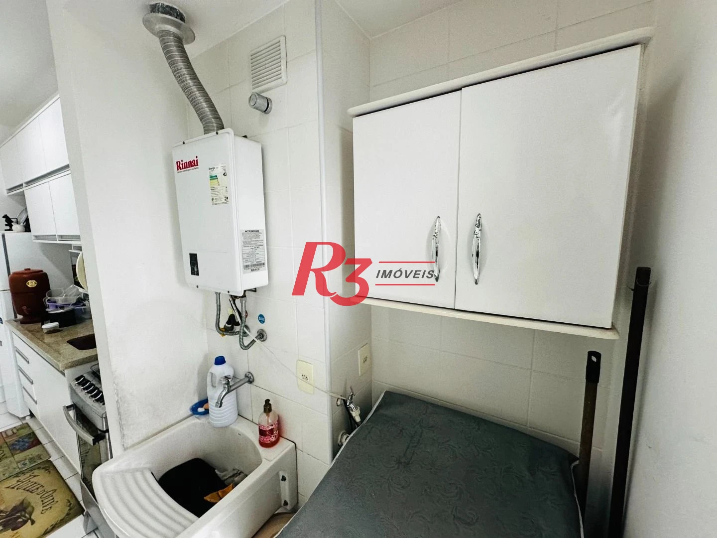 Apartamento com 2 dormitórios à venda, 70 m² por R$ 820.000,00 - Boqueirão - Santos/SP