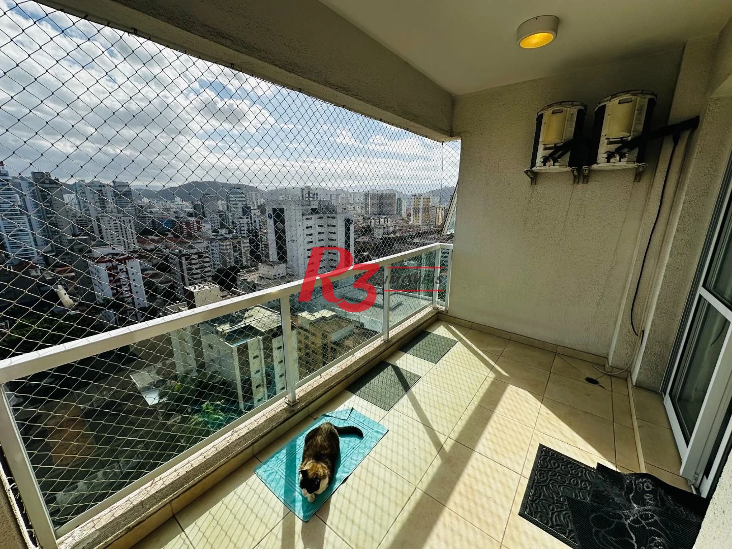 Apartamento com 2 dormitórios à venda, 70 m² por R$ 820.000,00 - Boqueirão - Santos/SP